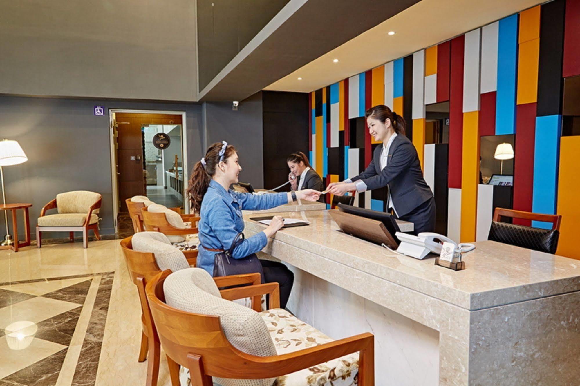 Hotel Sukimi Тайнан Екстериор снимка