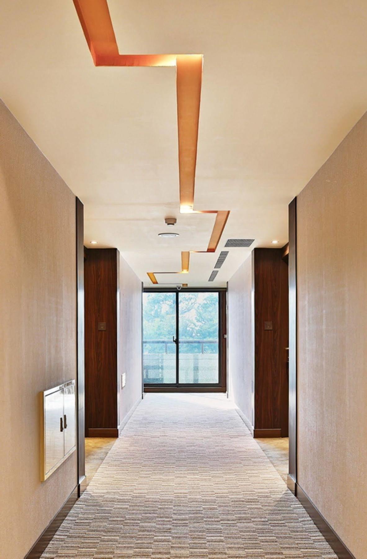 Hotel Sukimi Тайнан Екстериор снимка