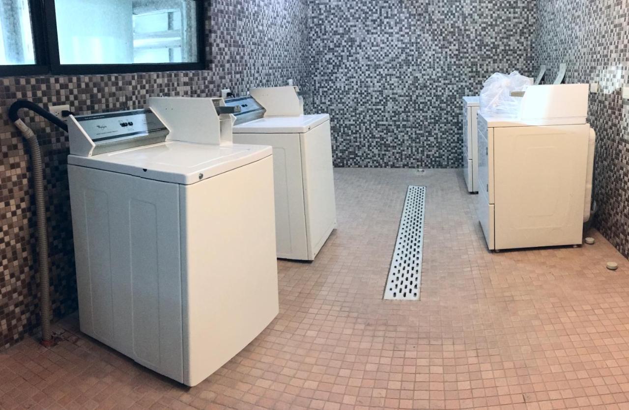Hotel Sukimi Тайнан Екстериор снимка